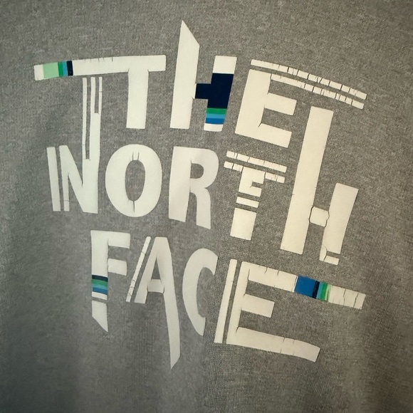 The North Face Women’s Light Gray Sweatshirt Hoodie - Picture 2 of 4